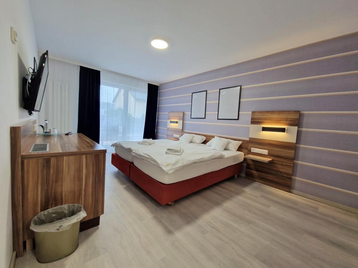 Hotel Am Kurpark Bad Wimpfen Buitenkant foto