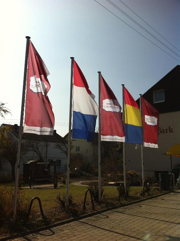 Hotel Am Kurpark Bad Wimpfen Buitenkant foto